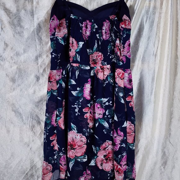 Pre-Loved Exhilaration Size Small Women's Floral Bustier Romper fully lined - Picture 3 of 13